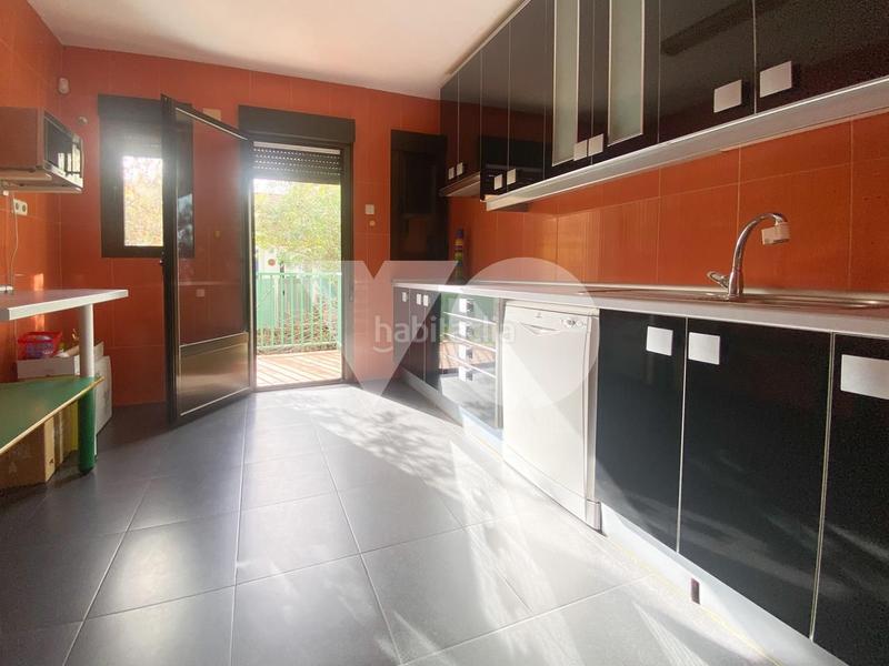 Foto 39d7ec5f-022b-42fa-8680-757418ab5342. House with pool in Becerril de la Sierra