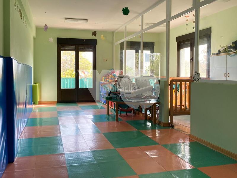 Foto ae52cdb6-c352-4f0f-baa8-d59a49cf312a. House with pool in Becerril de la Sierra