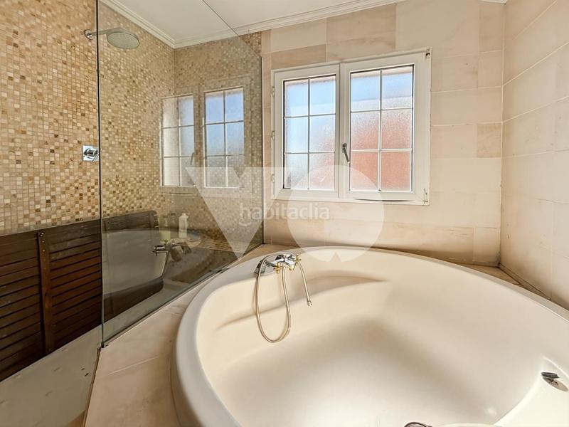 Foto 155622c6-d207-4200-bc4f-fa9d3f8dd51e. Casa chalet independiente en venta , madrid en Alpedrete