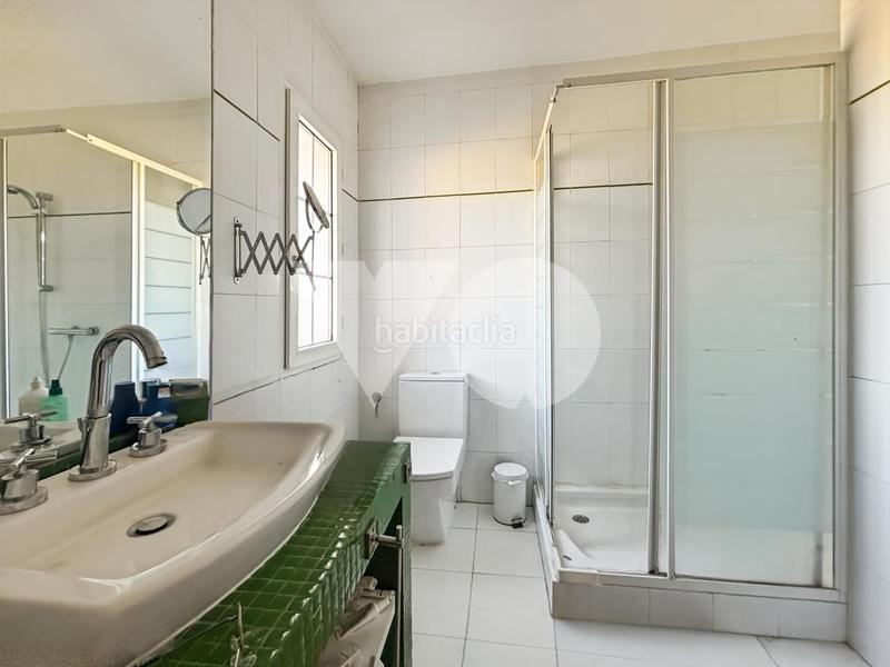 Foto b76f1ee3-0117-4ac4-b1d6-6036cbbb8d91. Casa chalet independiente en venta , madrid en Alpedrete