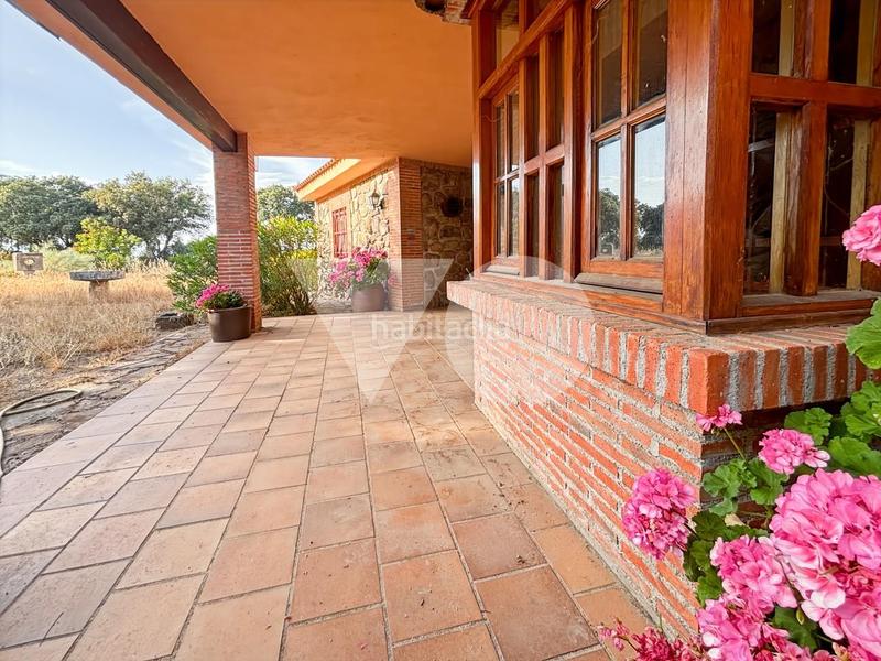 Foto 8f20bd12-11dd-4ba9-ba0d-b40f02fe87d8. Mas avec chauffage parking dans Pino Alto-Navarredonda Valdemorillo