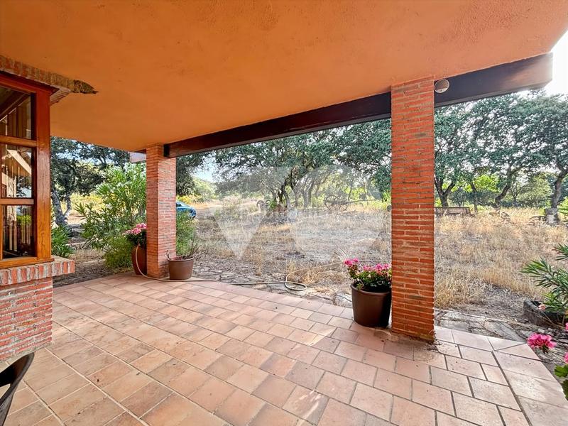 Foto a98be562-61d4-4fba-956b-41e3e0c20bd7. Mas avec chauffage parking dans Pino Alto-Navarredonda Valdemorillo