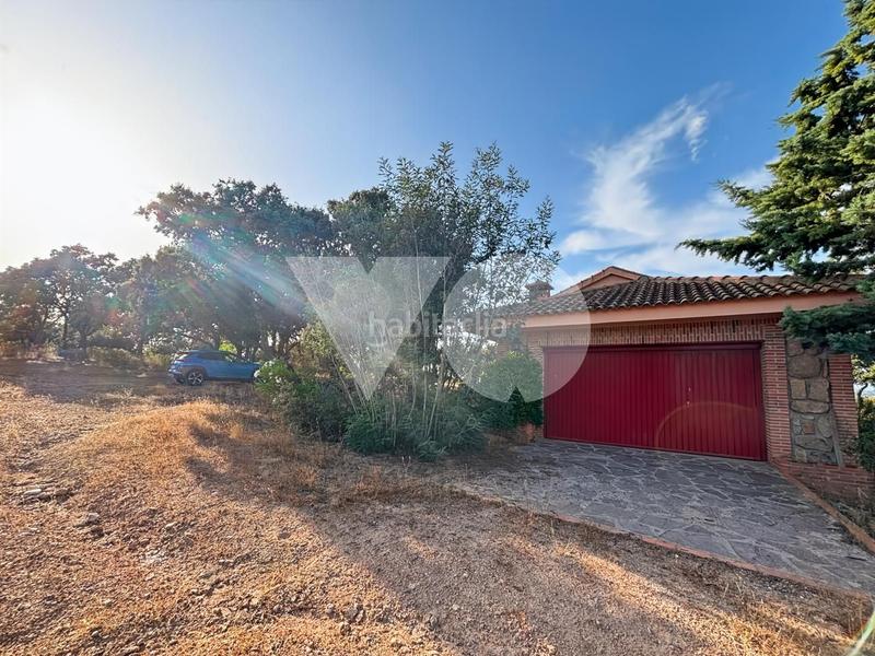 Foto e09860a9-3bcf-42f1-8c5c-ff7d3265e1b7. Mas avec chauffage parking dans Pino Alto-Navarredonda Valdemorillo