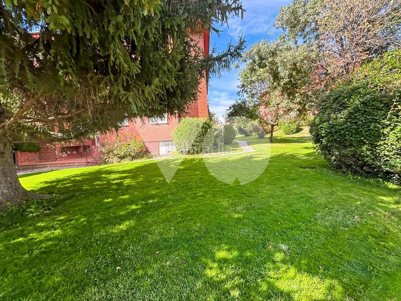 Foto 4c11bc59-ba06-4929-a0b7-98376e521d32. Appartamento con riscaldamento parcheggio in Navalquejigo-Los Arroyos Escorial (El)