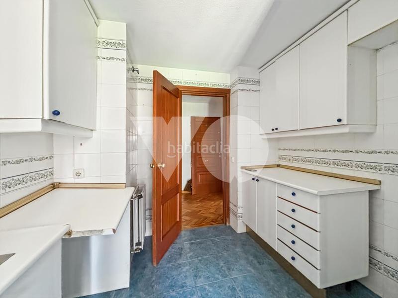 Foto 8411e431-4e84-4cf1-965b-dbdcb375f319. Appartamento con riscaldamento parcheggio in Navalquejigo-Los Arroyos Escorial (El)