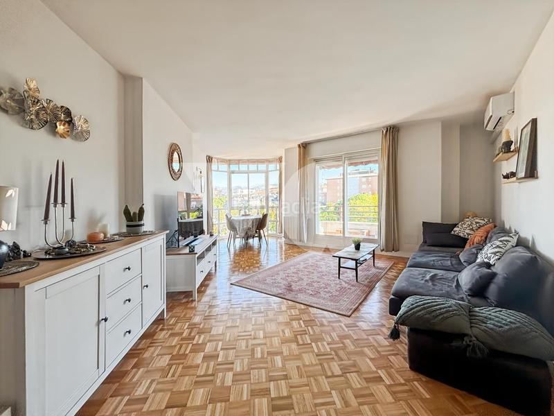 Foto 83936a08-0714-4112-8601-1c8cdf45ac00. Zweistöckige wohnung mit heizung pool in Villalba Estación Collado Villalba