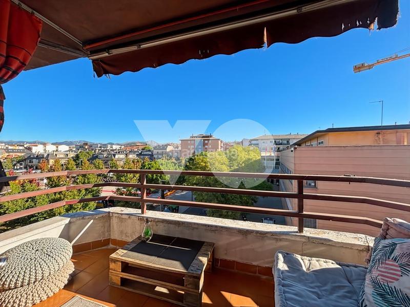 Foto a1f942d6-0eb2-4b34-951a-39d683fb9dae. Zweistöckige wohnung mit heizung pool in Villalba Estación Collado Villalba