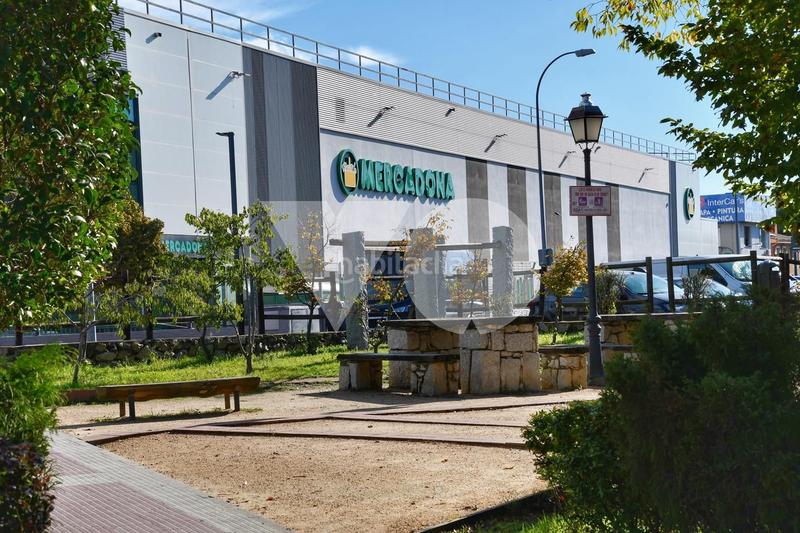 Foto cbc986c1-1270-4ca0-a79f-d5d5cd3b49c6. Zweistöckige wohnung mit heizung pool in Villalba Estación Collado Villalba