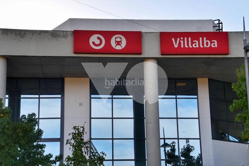 Foto e1b328b5-802e-4c8b-8f3a-318f7620b91d. Zweistöckige wohnung mit heizung pool in Villalba Estación Collado Villalba