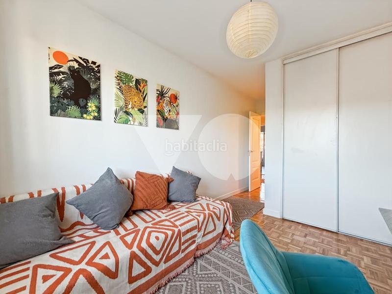 Foto e57cc942-9daf-49e2-8867-3ece5d9a7284. Zweistöckige wohnung mit heizung pool in Villalba Estación Collado Villalba