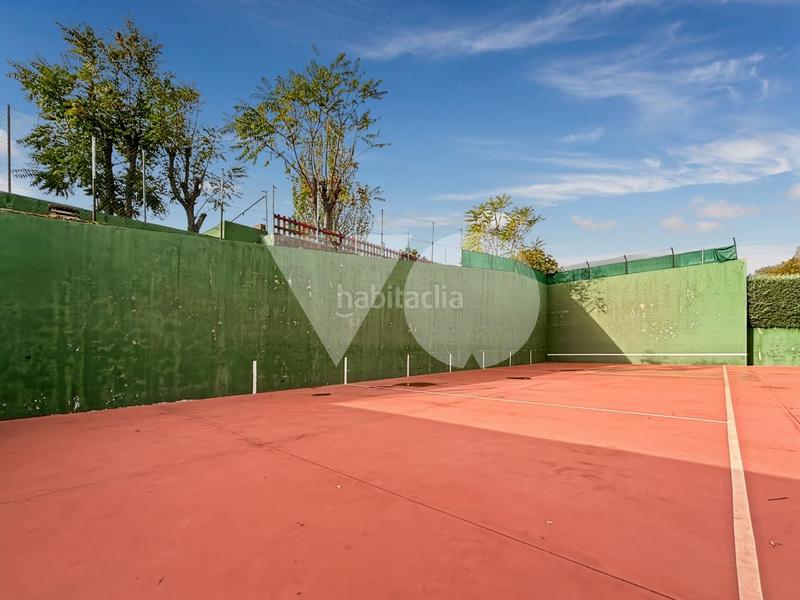 Foto a0f20a18-2acc-482b-9326-aa555297ba19. Maison jumelée avec chauffage piscine dans El Guijo-Colonia España Galapagar