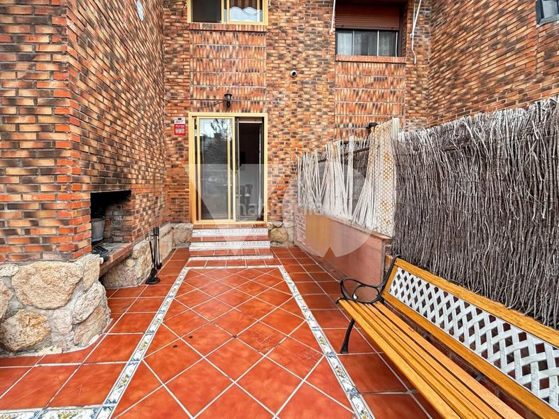 Foto a42097c1-455e-4ea7-b18e-56f2f54de314. Maison jumelée avec chauffage piscine dans El Guijo-Colonia España Galapagar