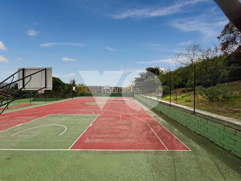 Foto a816d26a-7669-480b-b1e0-4933da3c6926. Maison jumelée avec chauffage piscine dans El Guijo-Colonia España Galapagar