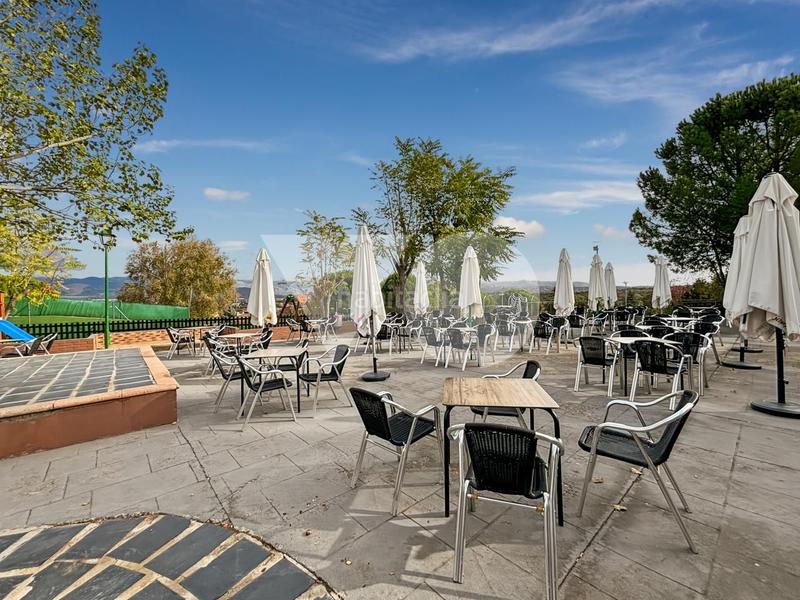 Foto aefe8f7d-16aa-4311-8a0b-c0b93ee65aab. Maison jumelée avec chauffage piscine dans El Guijo-Colonia España Galapagar