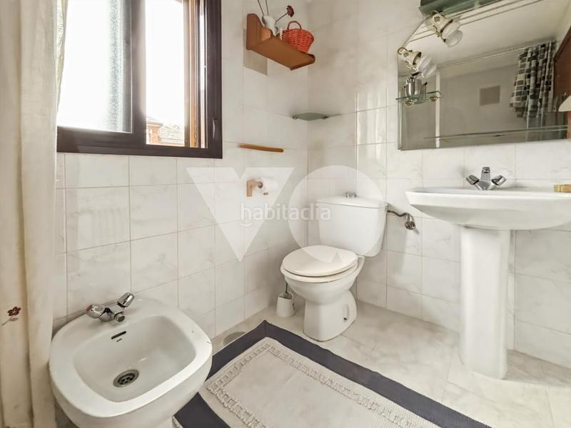 Foto afd68d13-1c0b-4ab8-95e9-49ab6e141226. Maison jumelée avec chauffage piscine dans El Guijo-Colonia España Galapagar