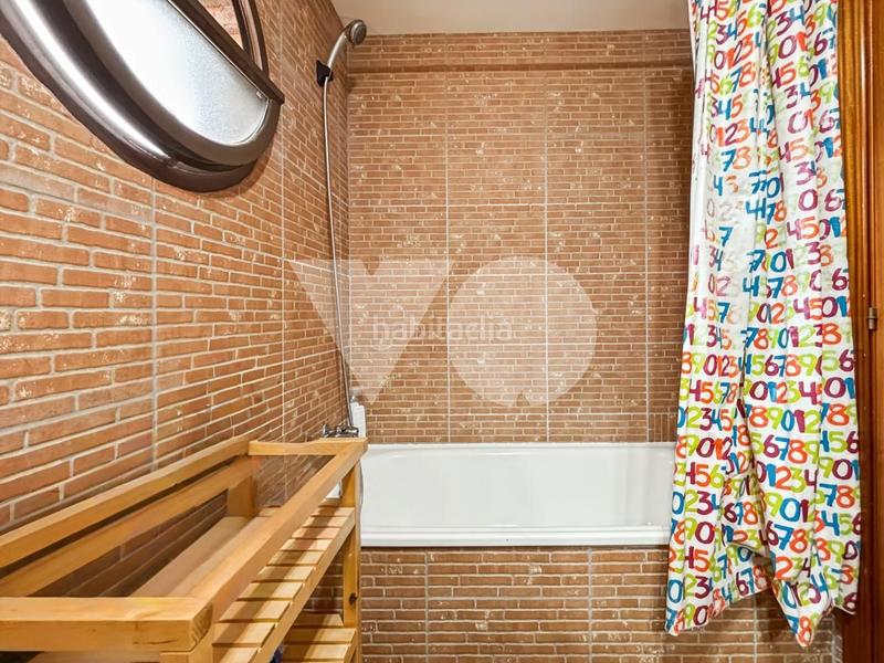 Foto c651a27f-9374-4df7-a587-63e69a952324. Maison jumelée avec chauffage piscine dans El Guijo-Colonia España Galapagar