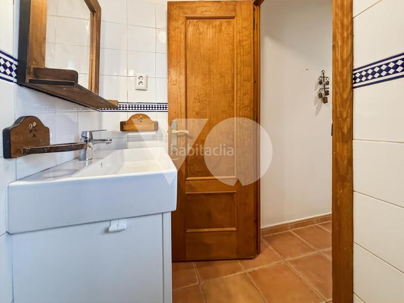 Foto c82b819c-ee4f-4a46-be8f-23b0536dd894. Etagenwohnung in Embajadores-Lavapiés Madrid