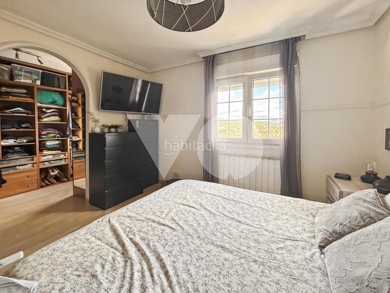 Foto 614eb4e8-9164-44df-90ce-2005ee1ecca3. Maison avec chauffage parking piscine dans Guadalix de la Sierra