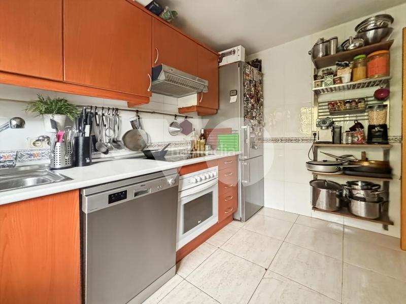 Foto 974a9eeb-bdcd-40b9-8b20-0fb3af7f495f. Maison avec chauffage parking piscine dans Guadalix de la Sierra