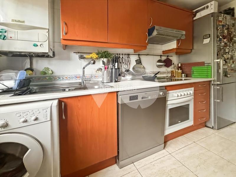 Foto d7a7b462-aa6c-46ae-a224-eadbca391b43. Maison avec chauffage parking piscine dans Guadalix de la Sierra