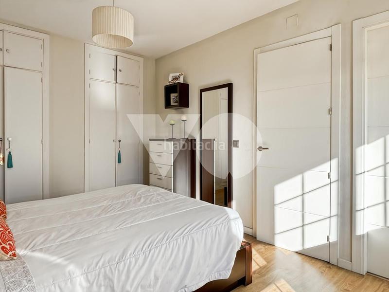 Foto 289a273e-5cff-4215-8ce4-e32f68683eae. Haus mit heizung pool in El Guijo-Colonia España Galapagar