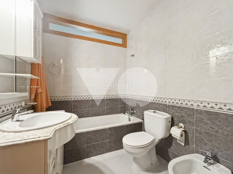Foto 3464d734-ddbb-4072-bd18-d8e42edd2697. Casa amb calefacció aparcament a El Guijo-Colonia España Galapagar