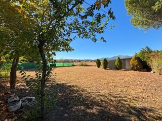 Haus in El Guijo-Colonia España. Chalet en venta en collado villalba