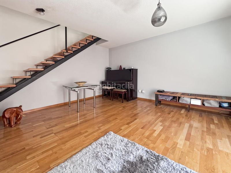 Foto ac9a453c-8988-46c6-b84f-9609a5bd30d3. Duplex con riscaldamento parcheggio in Casa Amarilla Galapagar