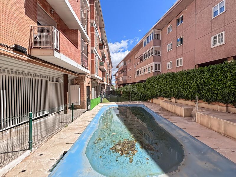 Foto b70a0794-d2a0-4abb-8af2-a19742190a10. Duplex con riscaldamento parcheggio in Casa Amarilla Galapagar