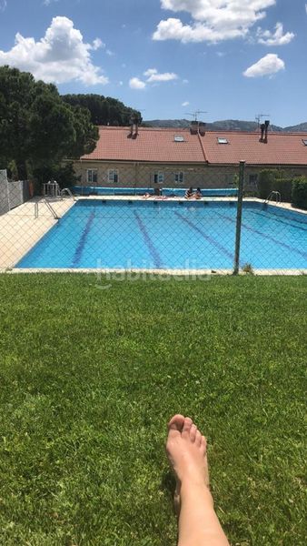 Foto a4b041f6-1bbc-4304-90e4-e4779782800c. Casa adossada amb calefacció piscina a Centro Moralzarzal