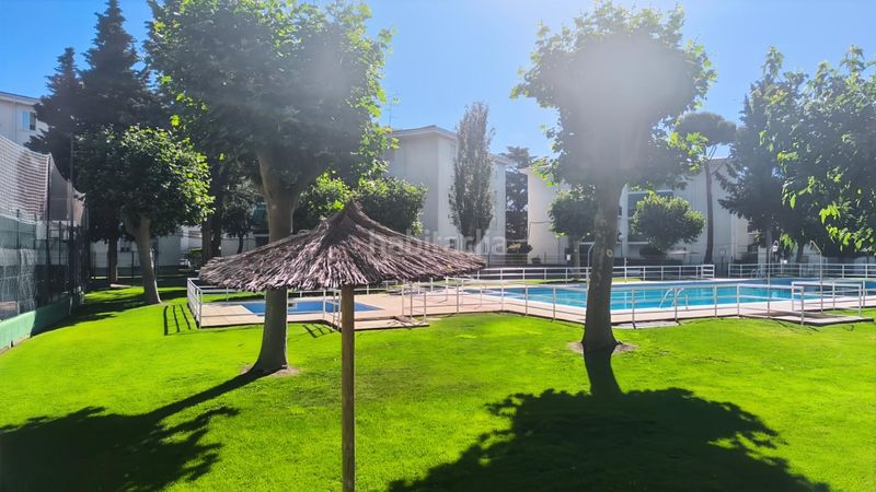 Foto 6a3c67ce-81ba-4818-9fa7-ff743369008e. Pis amb calefacció piscina a Los Valles Collado Villalba
