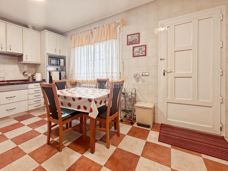 Foto fa2c41b9-466e-4e4f-87a5-88931bed0a0b. Casa amb calefacció piscina a El Guijo-Colonia España Galapagar