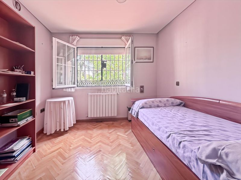 Foto fdd185ae-def8-481f-a31a-03574845fe74. Casa amb calefacció piscina a El Guijo-Colonia España Galapagar