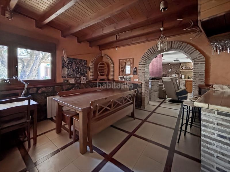 Foto 4aab33e6-7e3f-48dd-84fe-3b38a6dbc4dd. Casa amb aparcament piscina a Las Zorreras-Monte Encinar Escorial (El)