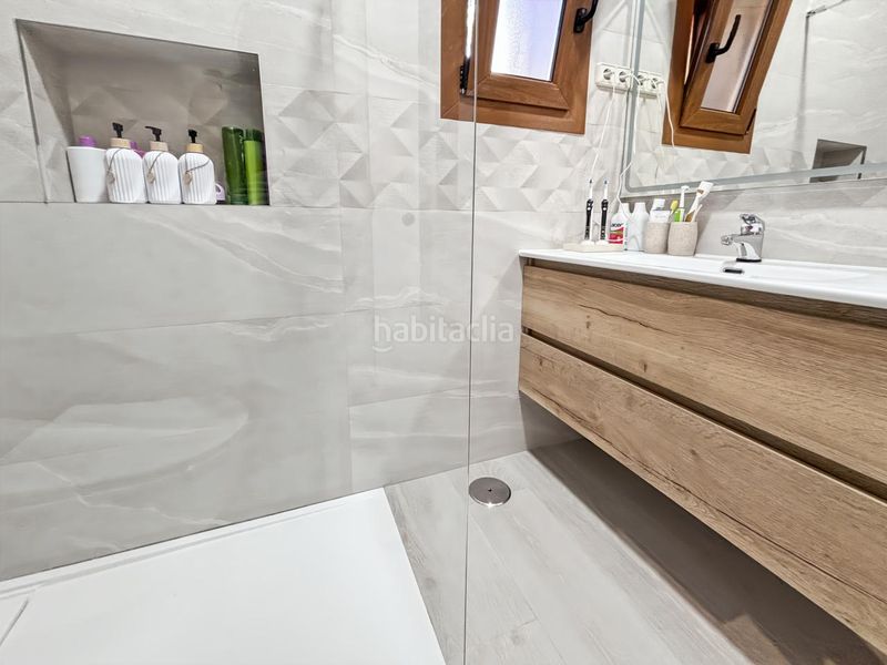Foto f7184b0e-f678-4847-9fcd-af020f1e3928. Casa amb aparcament piscina a Las Zorreras-Monte Encinar Escorial (El)