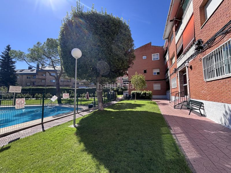 Foto 0206d63d-ec58-47cb-b2bb-b0843ebd388e. Pis amb calefacció aparcament piscina a Casa Amarilla Galapagar