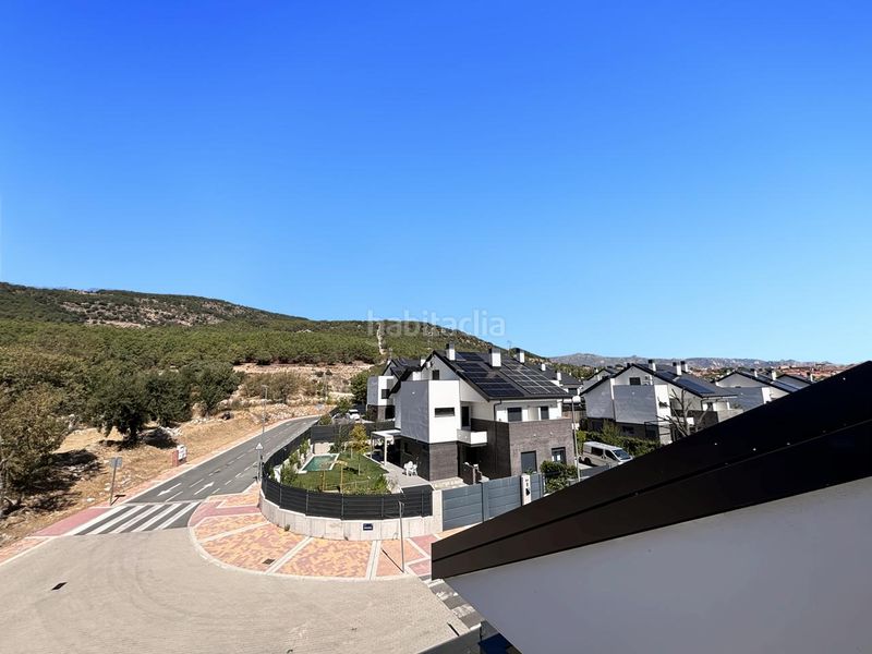 Foto e86032b5-8e99-43e0-b816-d97507932135. Casa amb calefacció aparcament piscina a Colegios Moralzarzal