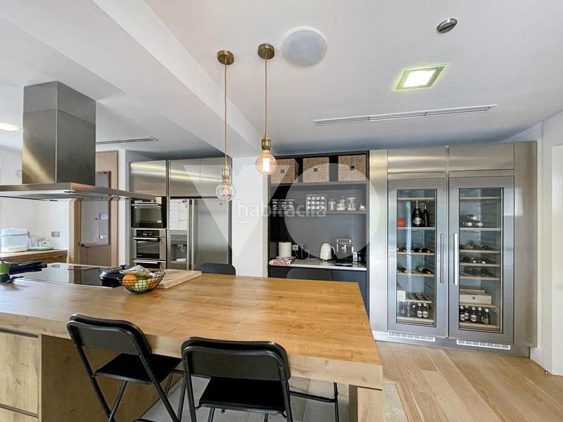 Foto 46477947-9701-40e6-80a5-0621eb149a64. Maison avec chauffage parking piscine dans Monteclaro Pozuelo de Alarcón