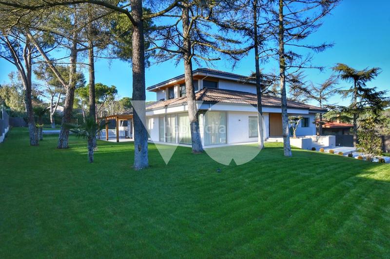 Foto 3b97abc3-f77b-4d56-8816-24c201c5dd43. Casa chalet independiente en alquiler, Las Lomas, , madrid en Boadilla del Monte