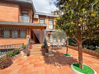 Casa adossada a Somosaguas. Chalet adosado en venta, prado de somosaguas, pozuelo de alarcon