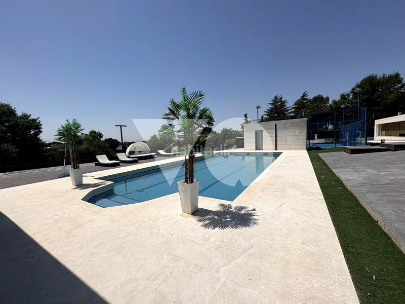 Foto a8370061-359e-49a5-9053-fac8df54e2e2. Location maison avec chauffage parking piscine dans Boadilla del Monte