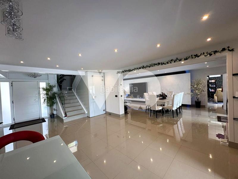 Foto f01d0f9e-d18b-41d7-8b18-bc0c3015c7db. Rent house with heating parking pool in Las Lomas Boadilla del Monte