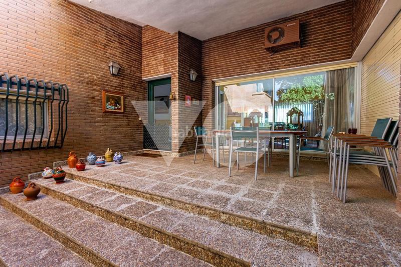 Foto 148f4a9b-53e4-48ff-a817-b57865564e73. Casa amb calefacció aparcament piscina a Monte el Pilar Majadahonda