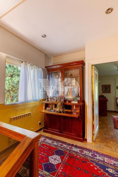 Foto 191f89e2-ff86-4d4e-b9d3-9238d03202ee. Casa amb calefacció aparcament piscina a Monte el Pilar Majadahonda