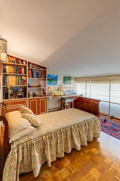 Foto 600907af-f38a-4fcb-b193-ee7879cdd61e. Casa amb calefacció aparcament piscina a Monte el Pilar Majadahonda