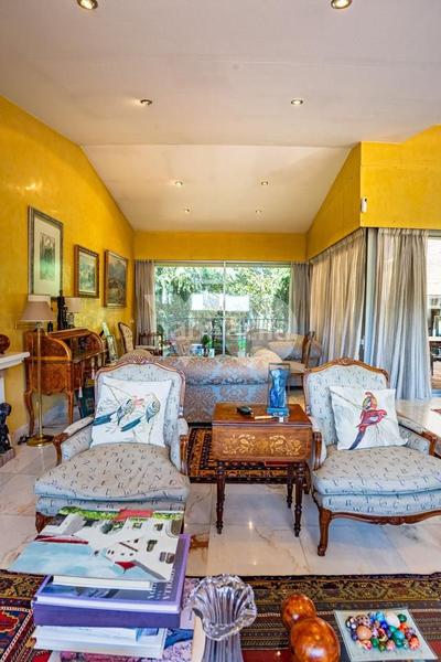 Foto 94e305c0-c28f-43a1-a8f8-0a622153c7df. Casa amb calefacció aparcament piscina a Monte el Pilar Majadahonda