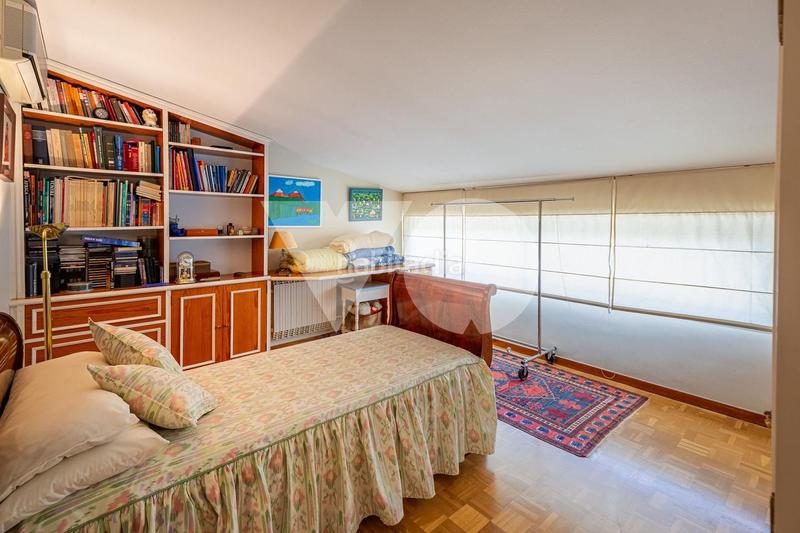 Foto a42e174c-8b15-40a2-912d-7a7b2aef0a41. Casa amb calefacció aparcament piscina a Monte el Pilar Majadahonda