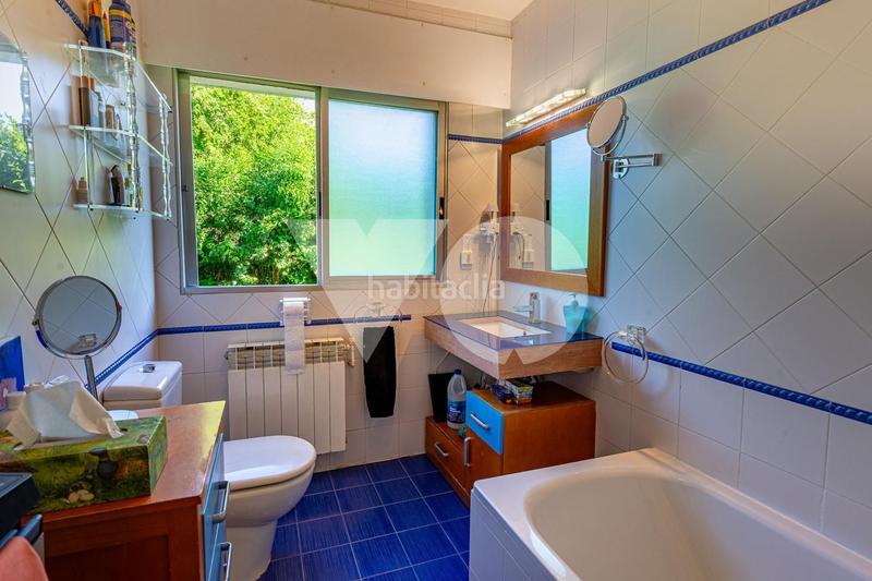 Foto a4f39da0-b76a-4382-ad63-b3c68fc7cf8c. Casa amb calefacció aparcament piscina a Monte el Pilar Majadahonda