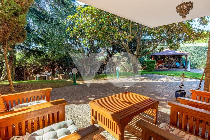 Foto c50194b3-fe13-4ade-af21-b049ae8cef88. Casa amb calefacció aparcament piscina a Monte el Pilar Majadahonda