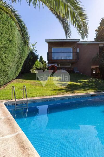 Foto ce934bb6-1485-45bb-9073-9c04ca763ea3. Casa amb calefacció aparcament piscina a Monte el Pilar Majadahonda